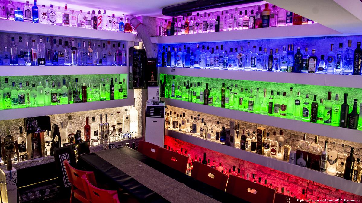 'Most expensive vodka bottle' stolen in Denmark DW 01/03/2018