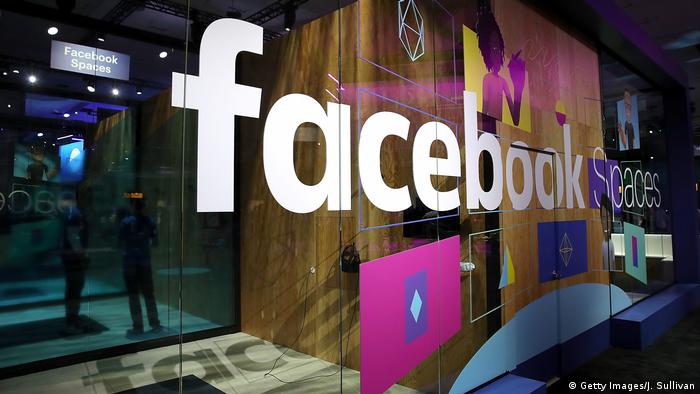 Логотип компанії Facebook