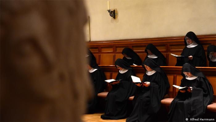 Bete Und Arbeite Und Lies Deutschland Dw 09 07 2018