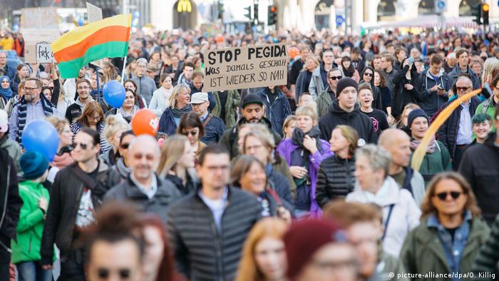 Pegida Demo In Dresden Heute karinaansarun