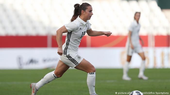Der internationale Touch in der FrauenfußballNationalmannschaft