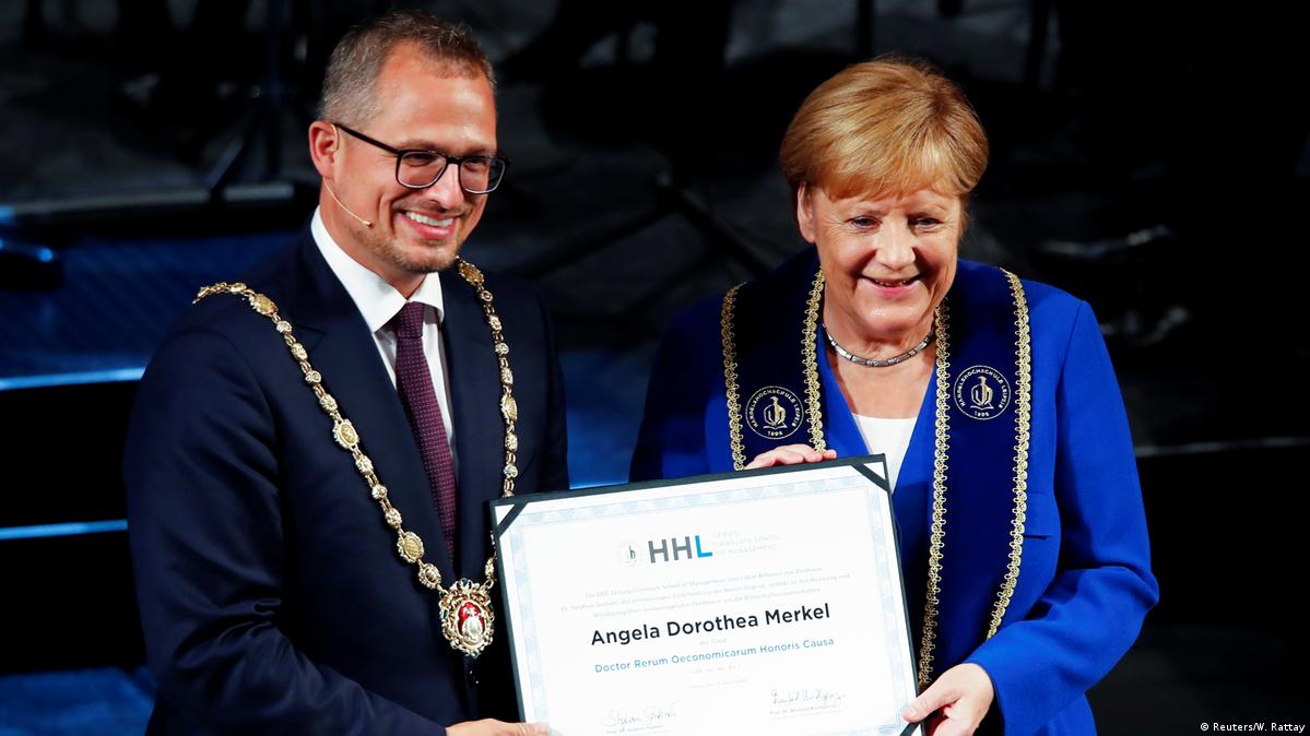 Merkel awarded her 17th honorary doctorate DW 08/31/2019