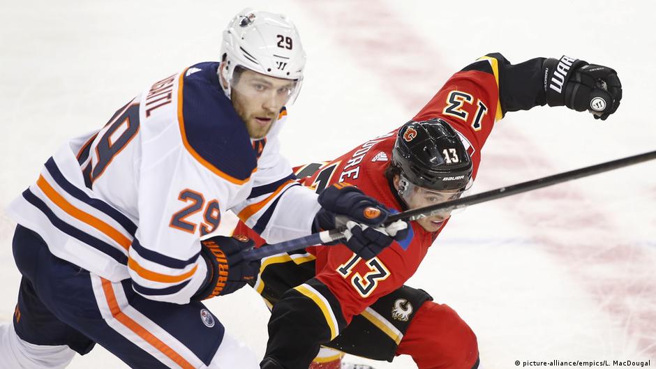 NHL Germans in the world's top ice hockey league DW 10/02/2019