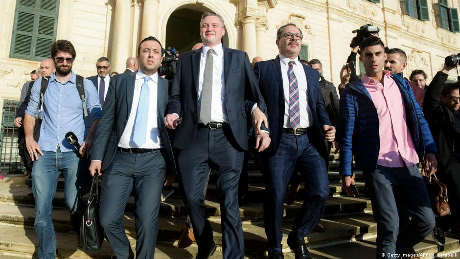 Malta Ministers quit as journalist murder probe heats up DW 11/26/2019