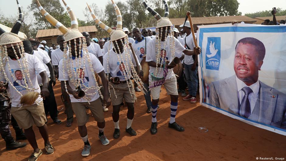 Togo President Gnassingbé wins reelection DW 02/24/2020