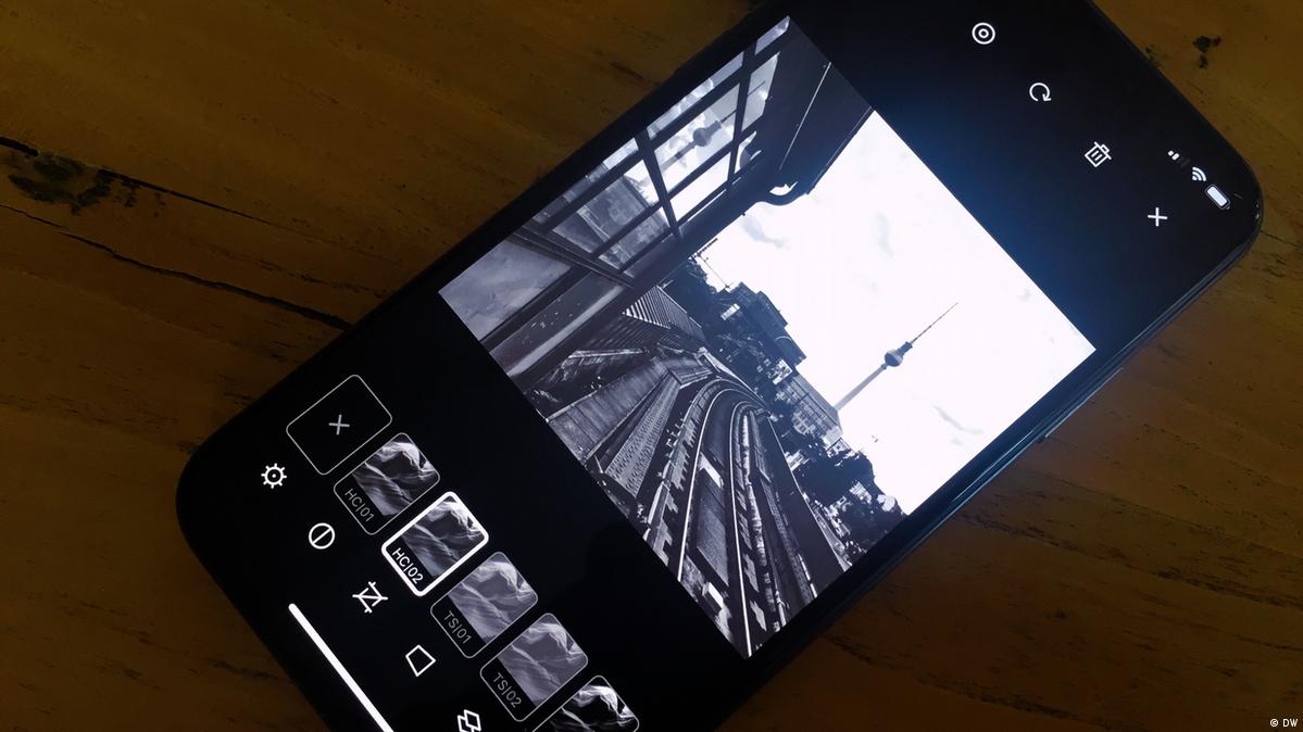 Testing photo editing apps "Hypocam" DW 08/05/2020