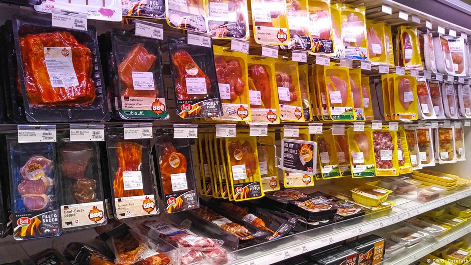 Looking behind Switzerland's expensive meat DW 08/13/2020