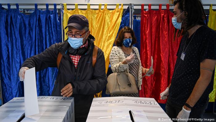 Pnl Favorit SÄ CaÈtige Alegerile Psd Èi Usr Plus LuptÄ Pentru Locul Doi De AceastÄ DatÄ Absenteismul Nu I AjutÄ Pe Social DemocraÈi Spotmedia Ro Romania Dw 24 11 2020