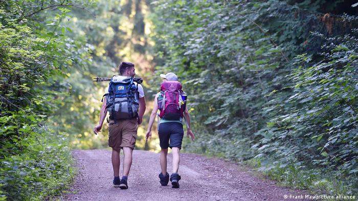 Careful How You Camp: Tips For A Nature-Safe Vacation | Global Ideas | Dw | 20.08.2021