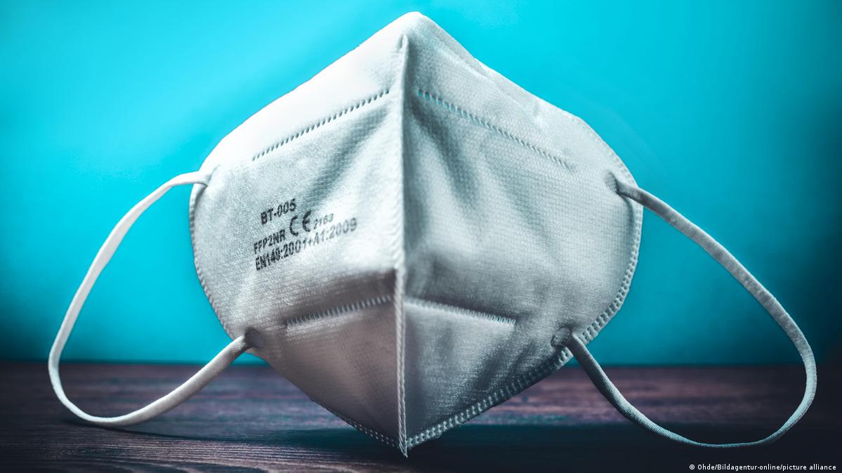 Face mask, face shield, FFP2, N95 — what's the difference? DW 06/29