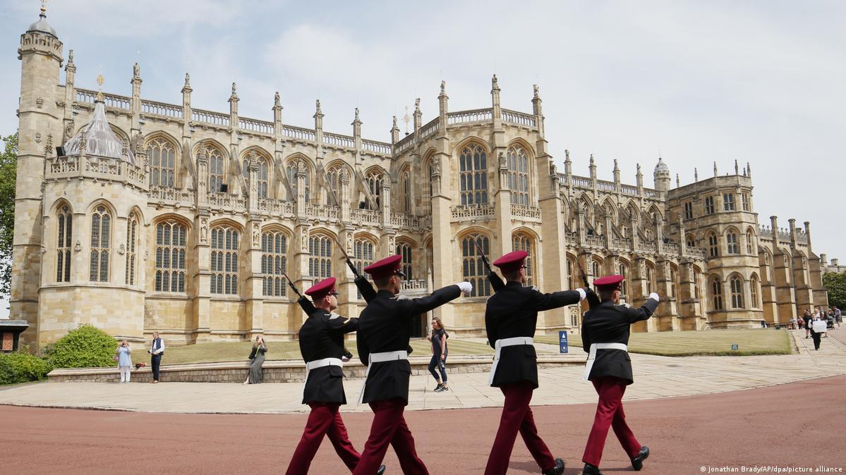 Capilla de San una tumba digna para la reina Isabel DW 19/09