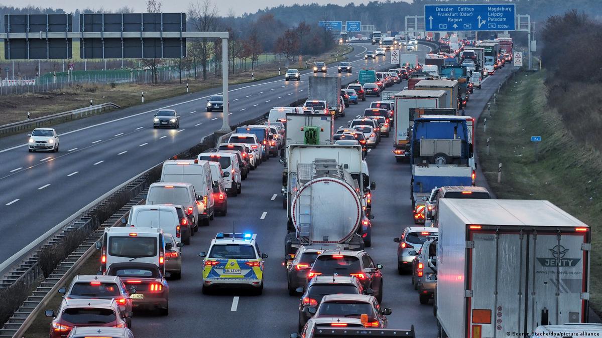 German infrastructure begging for overhaul DW 04/19/2021