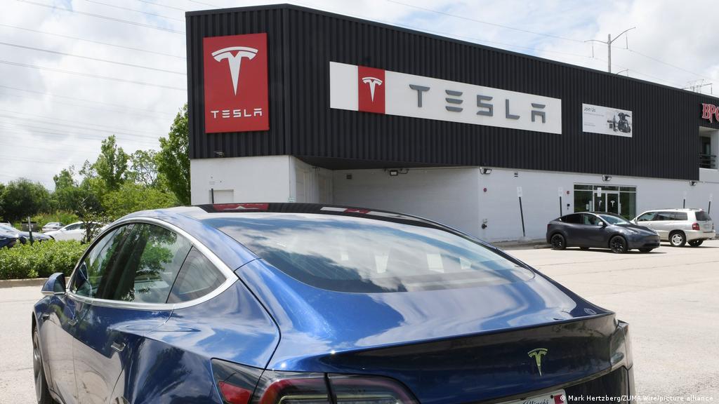 tesla jobs austin customer service Kandra Lund