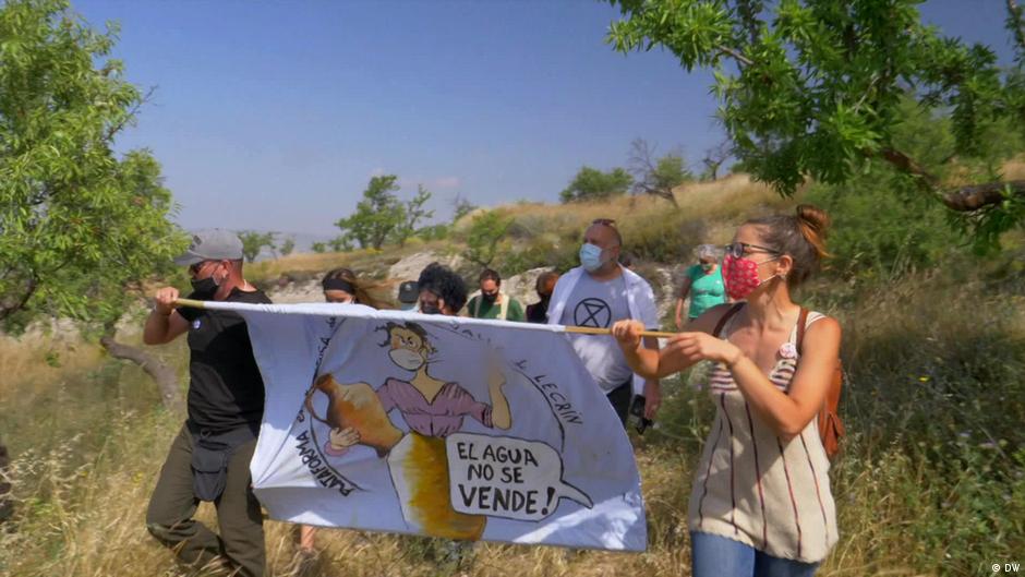 Fight against water scarcity in Spain DW 08/20/2021