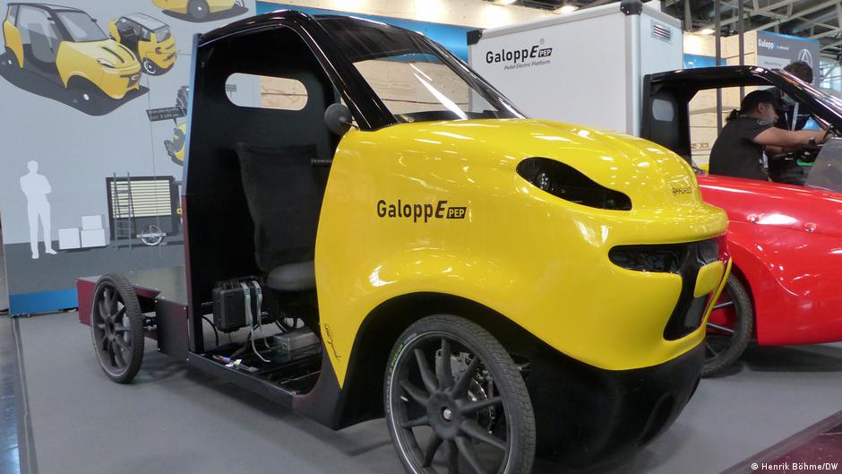 Apple Mountain Car Show 2023 Munich′S Iaa Motor Show Has Everything But Cars | All Media Content | Dw | 08.09.2021