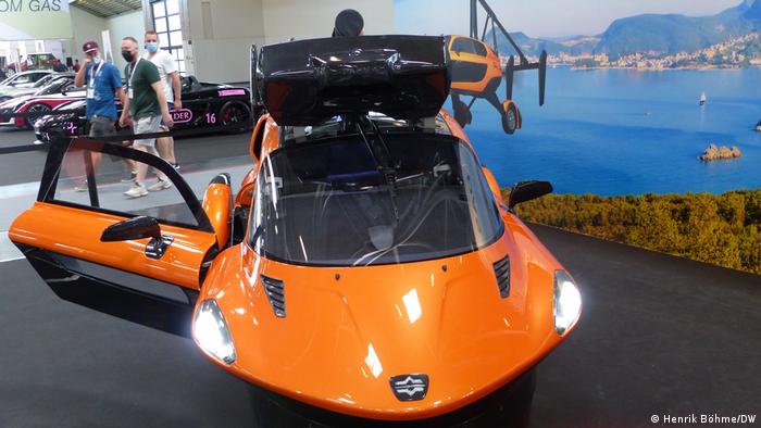 Apple Mountain Car Show 2023 Munich′S Iaa Motor Show Has Everything But Cars | All Media Content | Dw | 08.09.2021