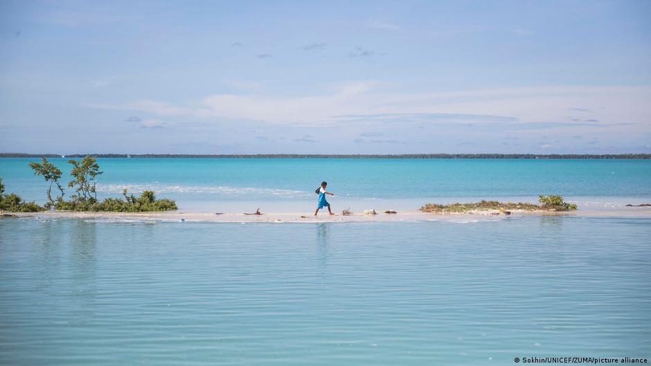 Sinking Islands Kiribati and Climate Change DW 11/17/2023