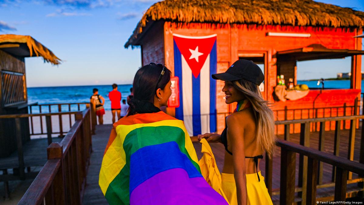 Could same-sex marriage become legal in Cuba? – DW – 08/01/2022