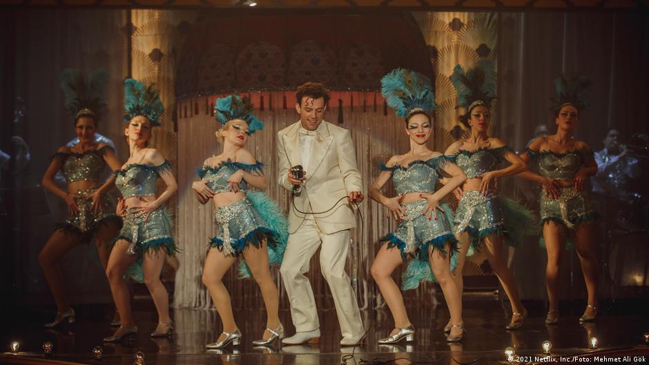 Netflix series ‘The Club’ offers a window into 1950s Istanbul