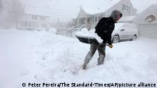 Winter Storm East Coast 2022 Snowstorm Pounds Us East Coast | News | Dw | 30.01.2022