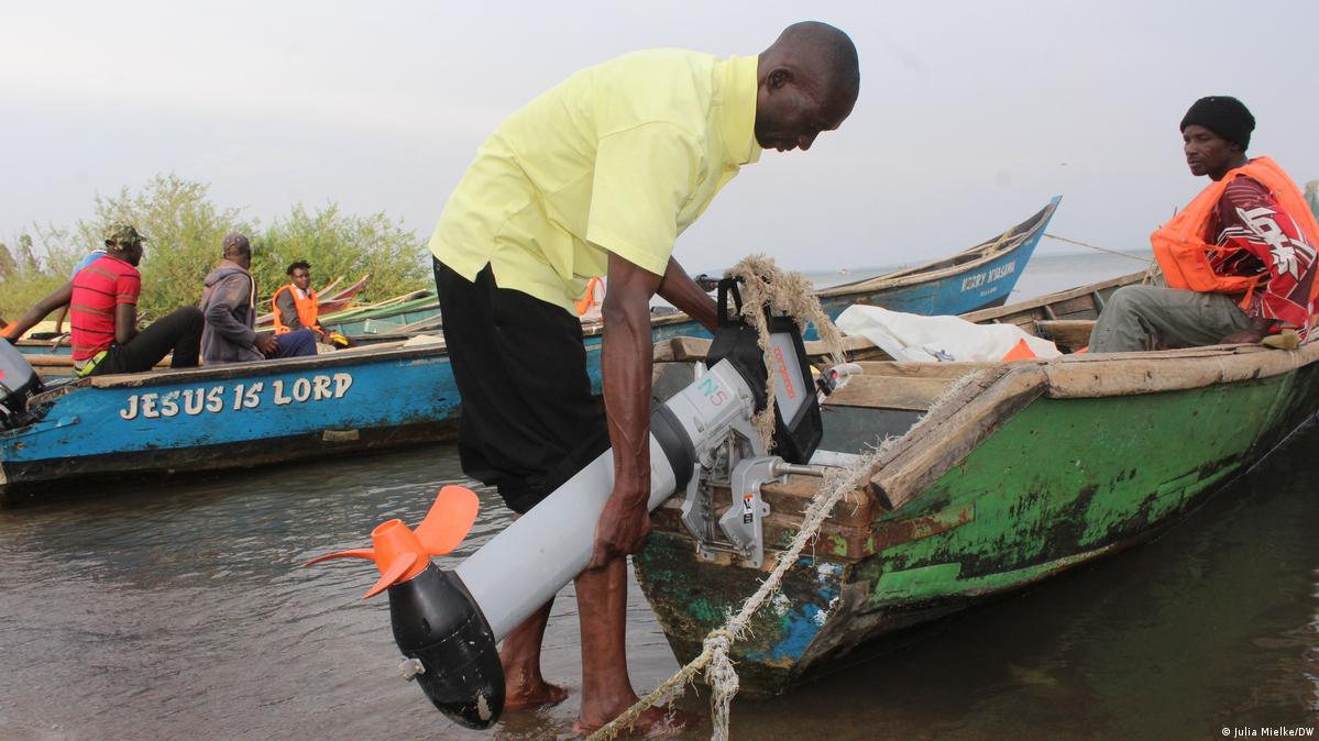 Can eboats help clean up Lake Victoria? DW 03/16/2022