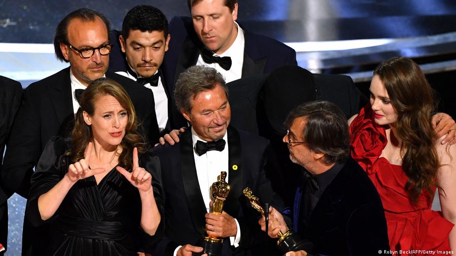 'CODA' wins Oscar for best picture DW 03/28/2022