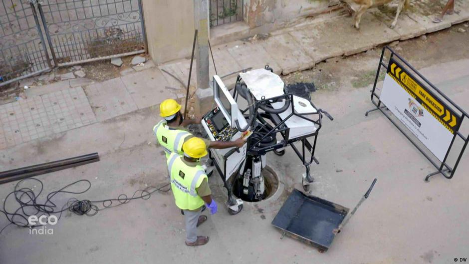 Down the drain A sewercleaning robot DW 04/08/2022