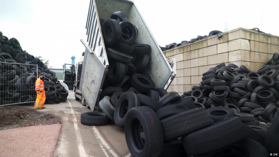 How to improve plastic recycling? DW 04/26/2022