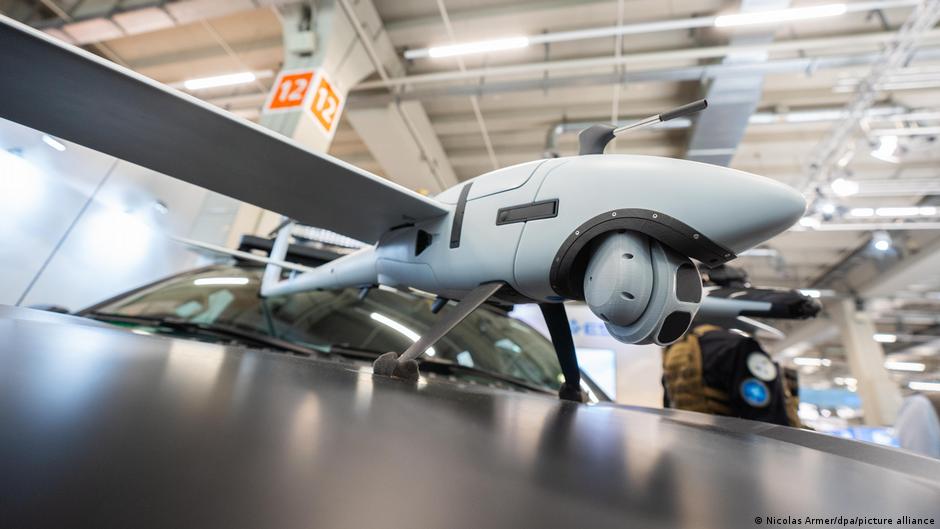 Drones for Ukraine, made in Germany DW 02/01/2023