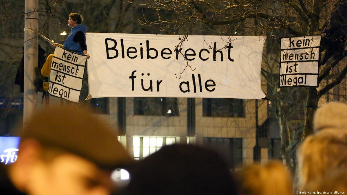 Germany to make life easier for thousands of immigrants DW 07/07/2022