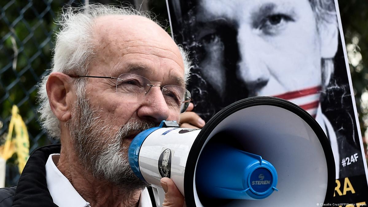 'Ithaka' The fight to free Julian Assange DW 10/15/2022