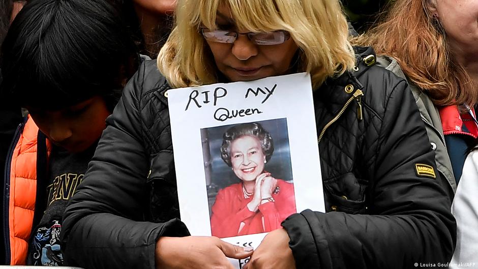 Opinion How the UK's monarchy keeps the country from coming apart at