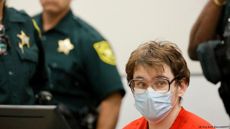 Cadena perpetua para autor de matanza en Parkland en EE.UU. DW 03