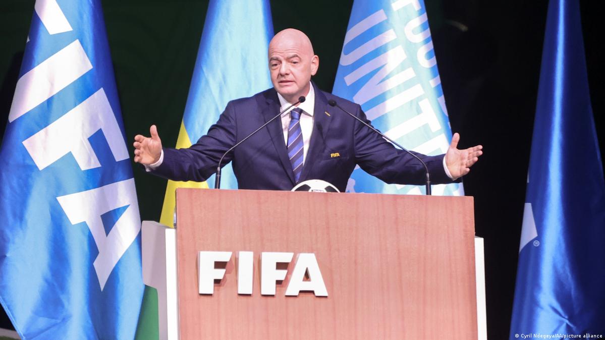 Gianni Infantino reelected as FIFA boss until 2027