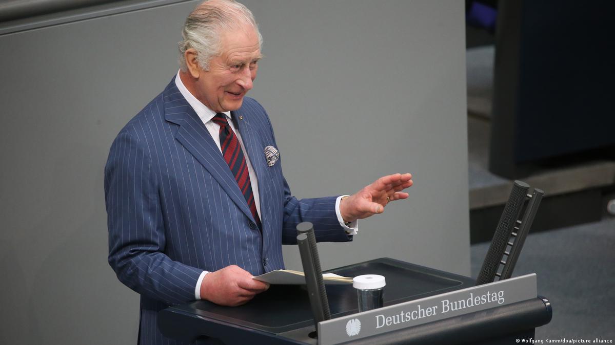 King Charles lauds GermanUK relations in Bundestag speech DW 03/30