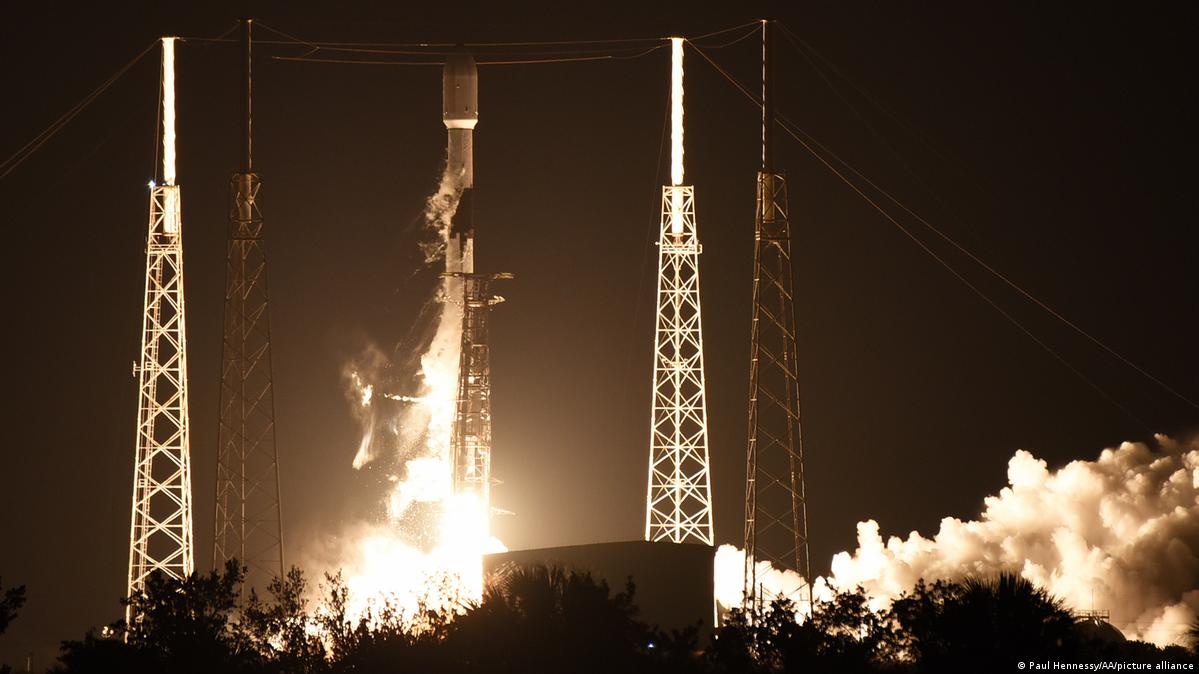 NASA launches device to monitor air pollution from space DW 04/07/2023