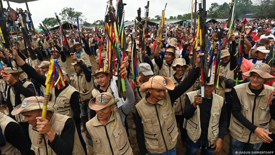 Colombia FARC rebel group 'ready' for peace talks DW 04/17/2023