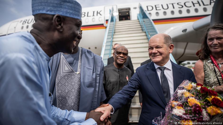 The Frenchspeaking Editorial Team Covers Olaf Scholz's Africa Tour, Ghana Visit, President