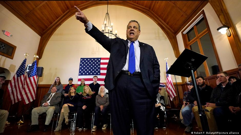 Chris Christie drops out of US presidential race DW 01/11/2024