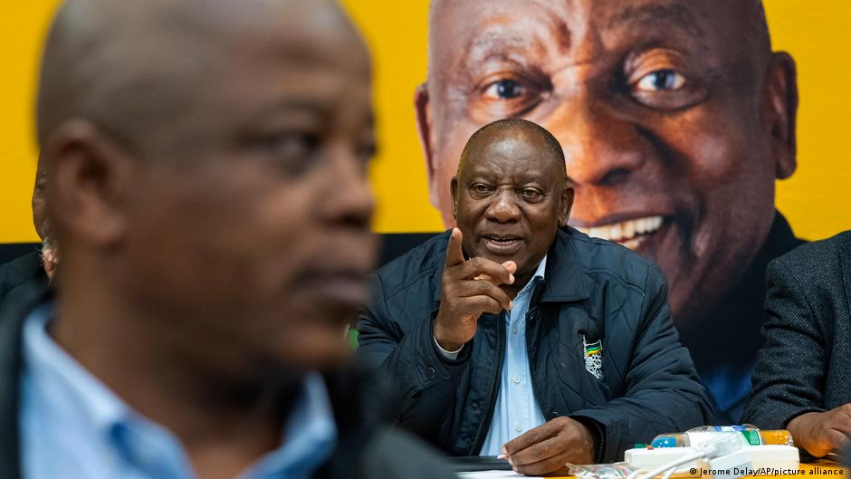 South Africa Pros and cons of a national unity government DW 06/11