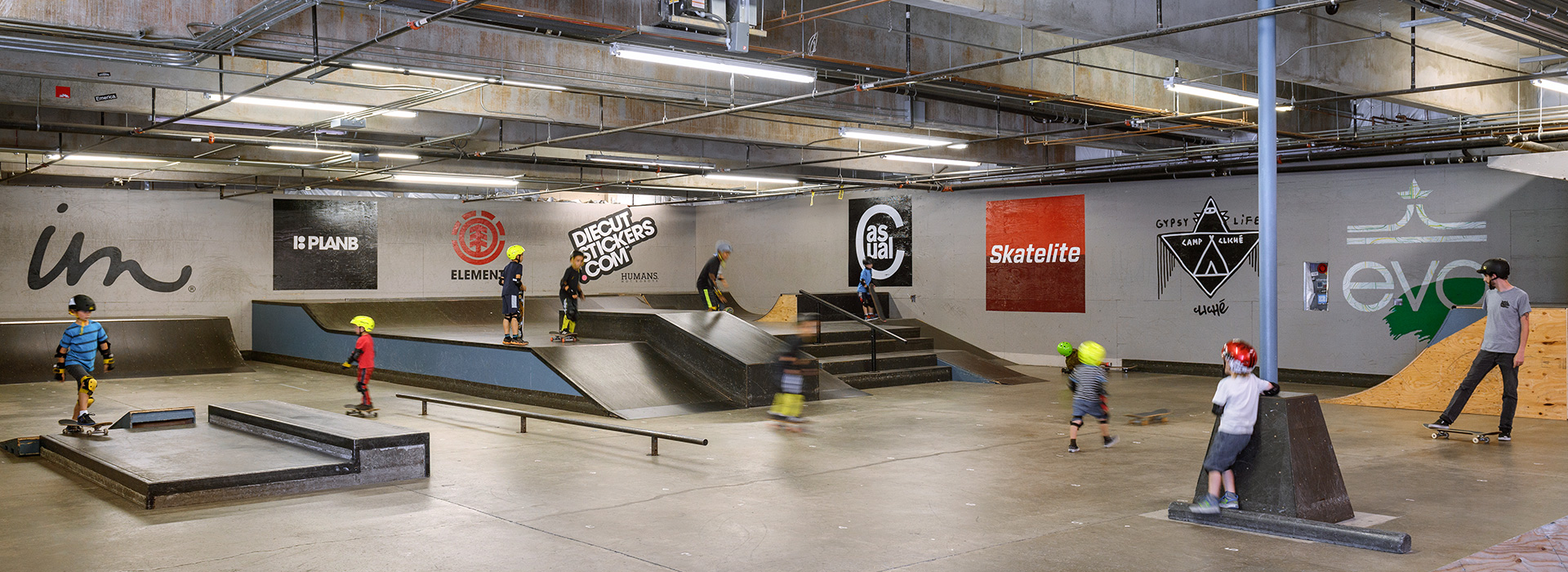 Seattle Ski, Snowboard, Skate, Bike, Surf, Wake Shop evo