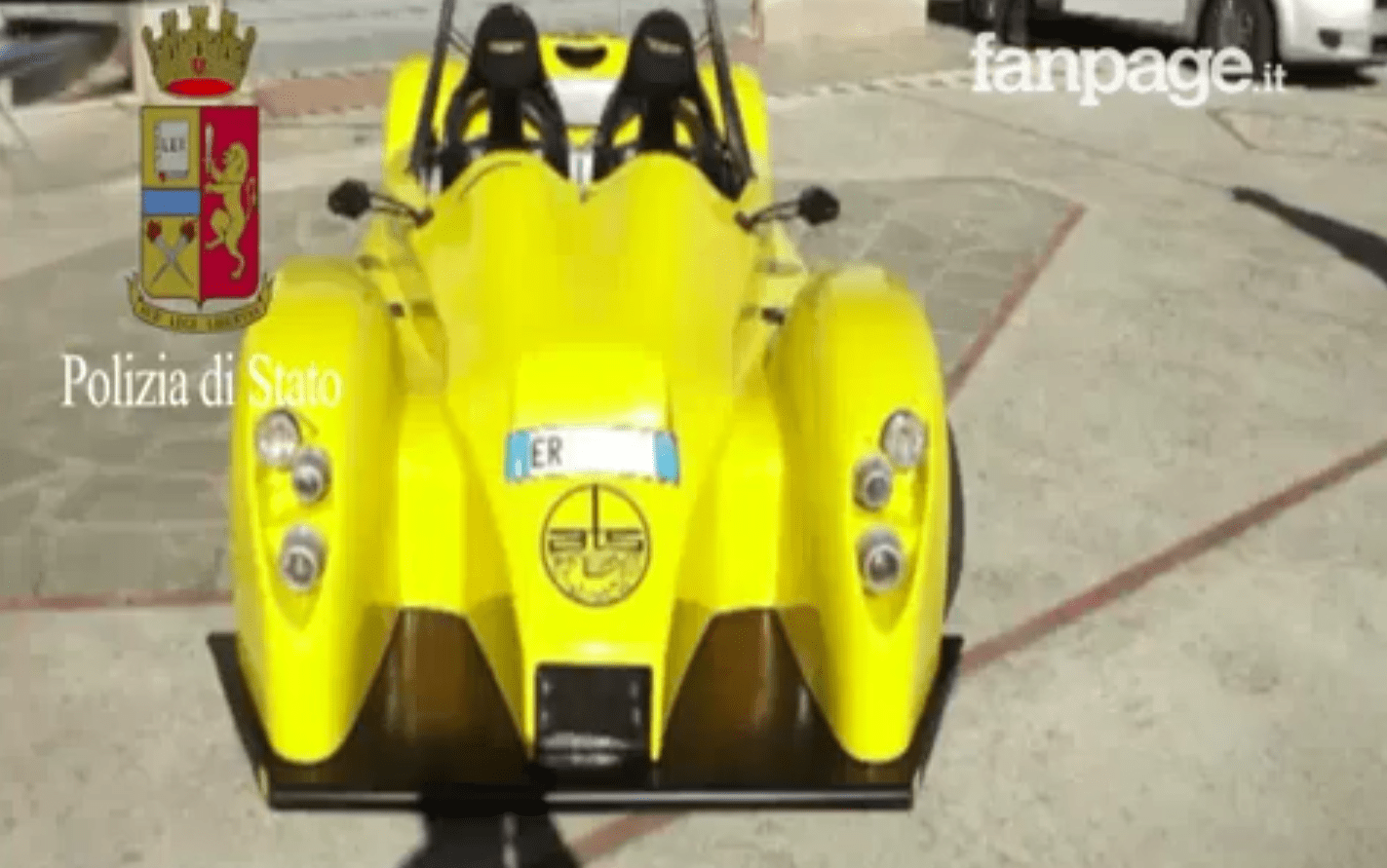 Tangenti alla Motorizzazione per immatricolare auto estere 8 arresti a