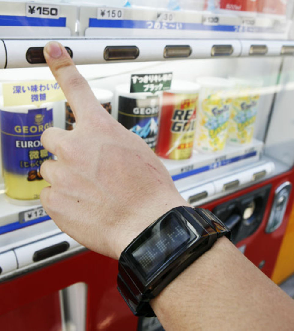 Negative ny klocka från Tokyo Flash. Med sju olika