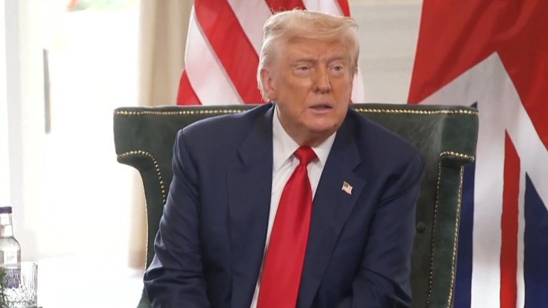Trump gives Putin ’10 to 12 days’ for Ukraine ceasefire