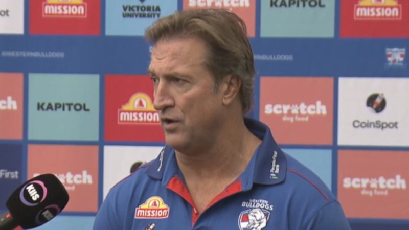 Bulldogs coach shuts down journos over Jamarra