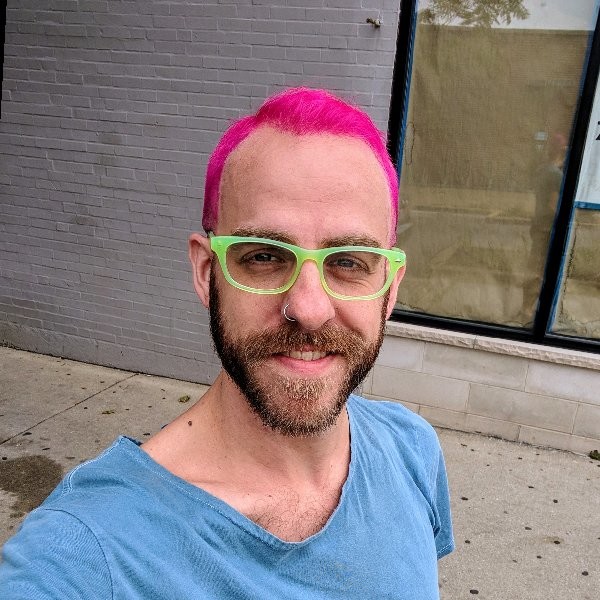 Lisa Noedirector of event planning at medline industries inc Medline