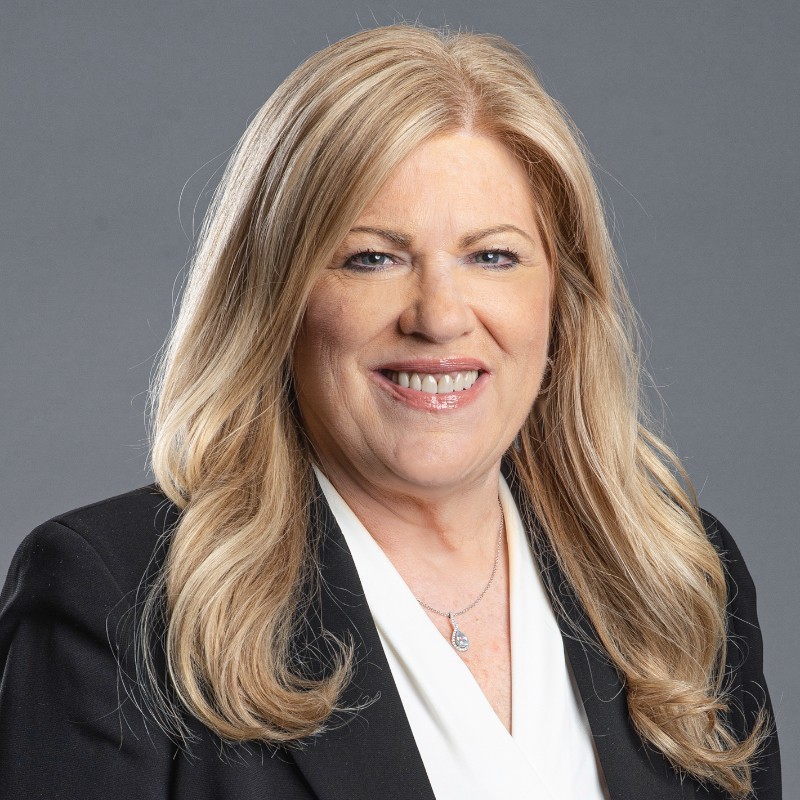 Lisa NaylorEmails and Phone Numbers FlashIntel