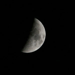MOON4058