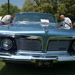 1962 Chrysler Imperial Lebaron front end