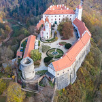B&iacute;tov Castle